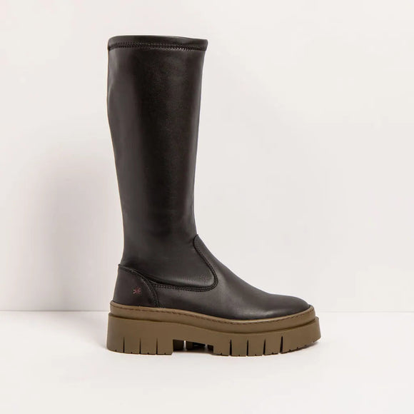 Art | Nappa Ambers | Black Bronze