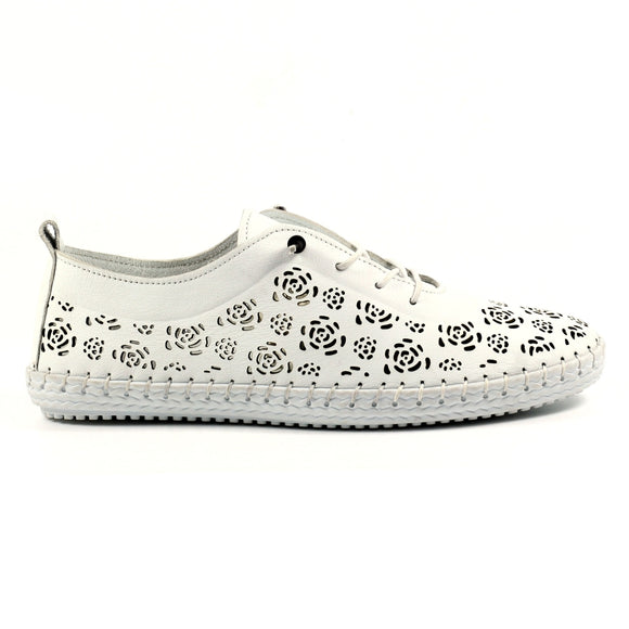 Bamburgh Leather Plimsoll | White